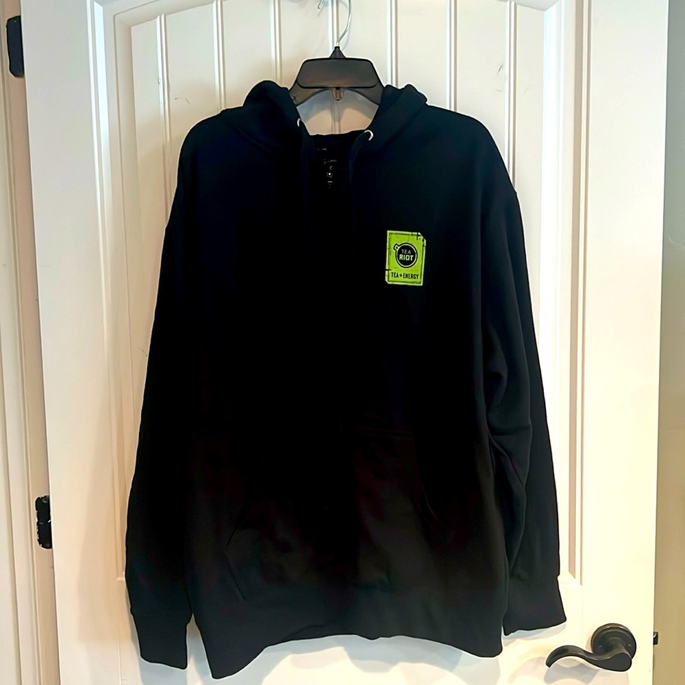Men’s zip up jacket